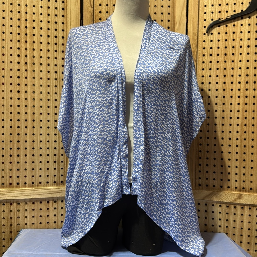 LOFT Floral Boho Open Front Short Kimono Women’s Size XS-S Blue & White …